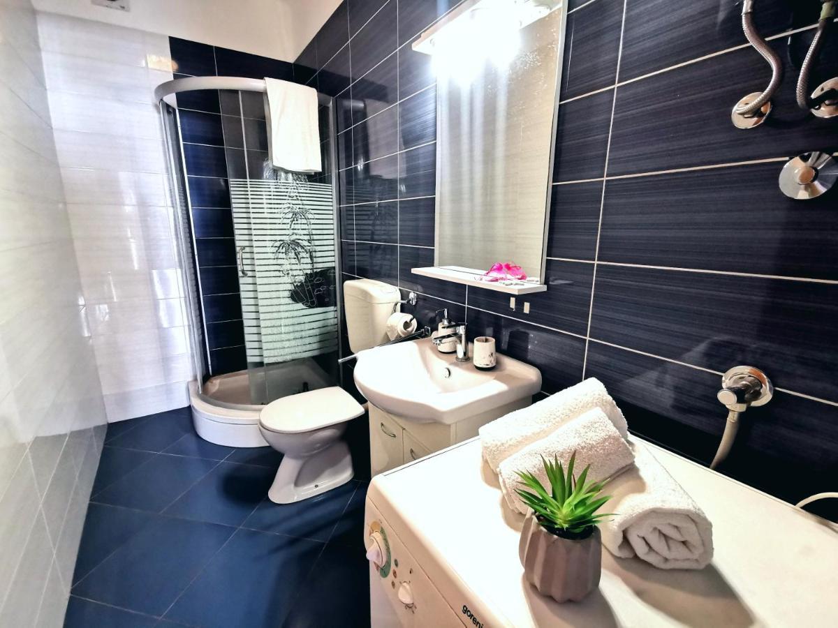 Parun Appartement Pula Buitenkant foto